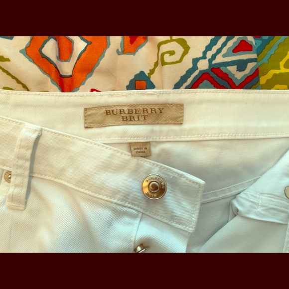 Burberry Brit Women’s size 27 shorts - Picture 1 of 4